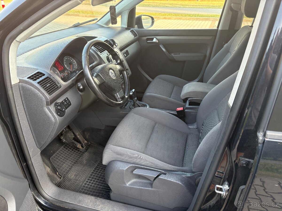 VW Touran - 9
