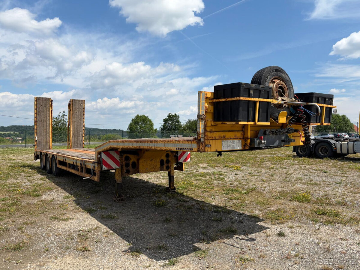 Návěs Kässbohrer LB3 - 9
