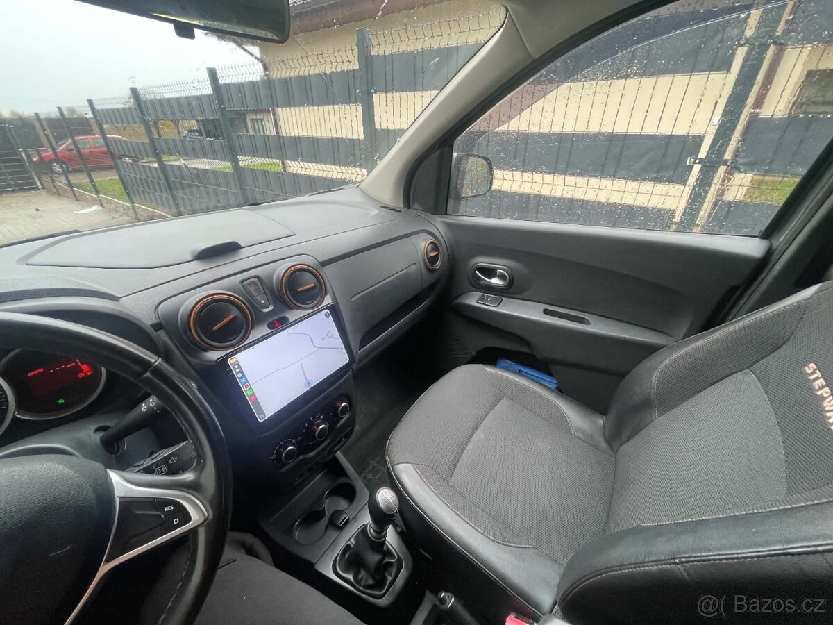 prodám Dacia Lodgy stepway - 9