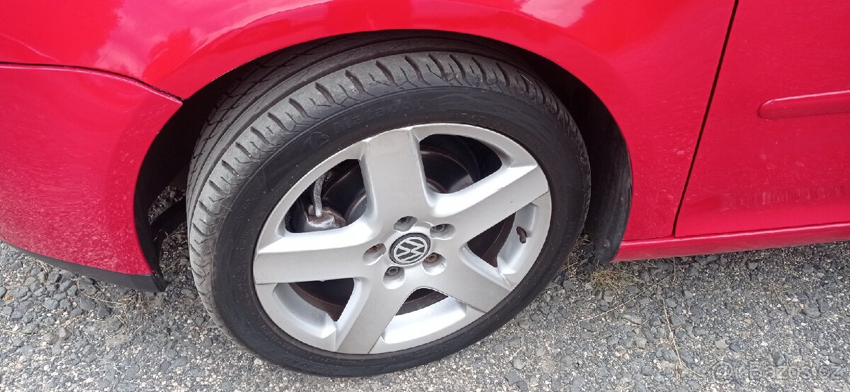 VW Golf V, 1.6 75 kW, 2007 - 9