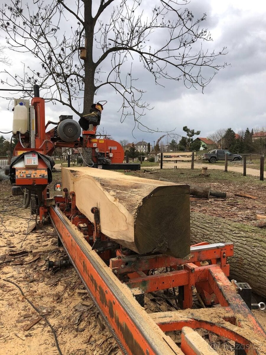 Pojízdný katr - pila pro levné stavební řezivo - pásová pila - 9