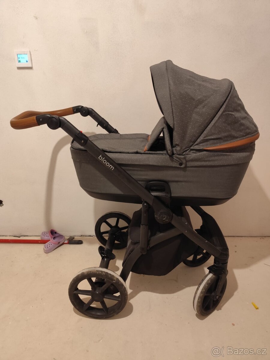 Kočárek Bloom Roan 2021, kombinace 3v1 - 9