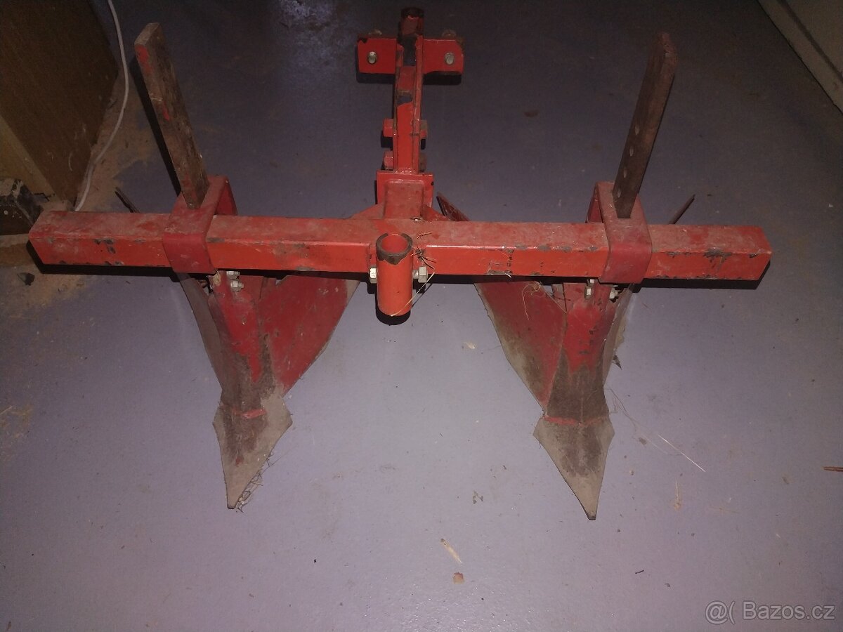 Prodám příslušenství pro kultivátor Mountfield - 9