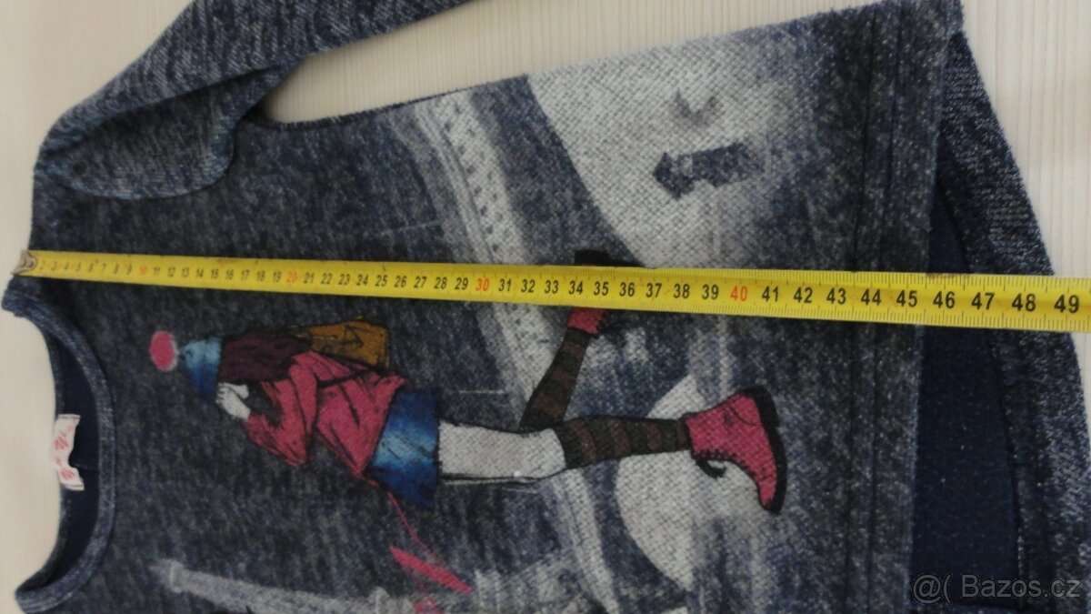 Flessová mikina ,mikina s kapucí a svetřík vel. 122 - 9