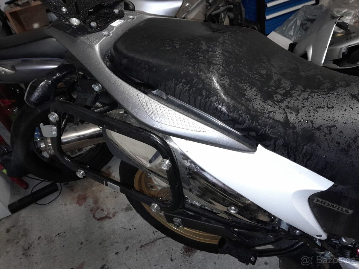 Honda transalp 700 abs - 9