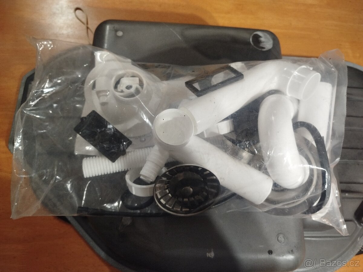 Kuchyňský rohový dřez Niagara 60 - 9