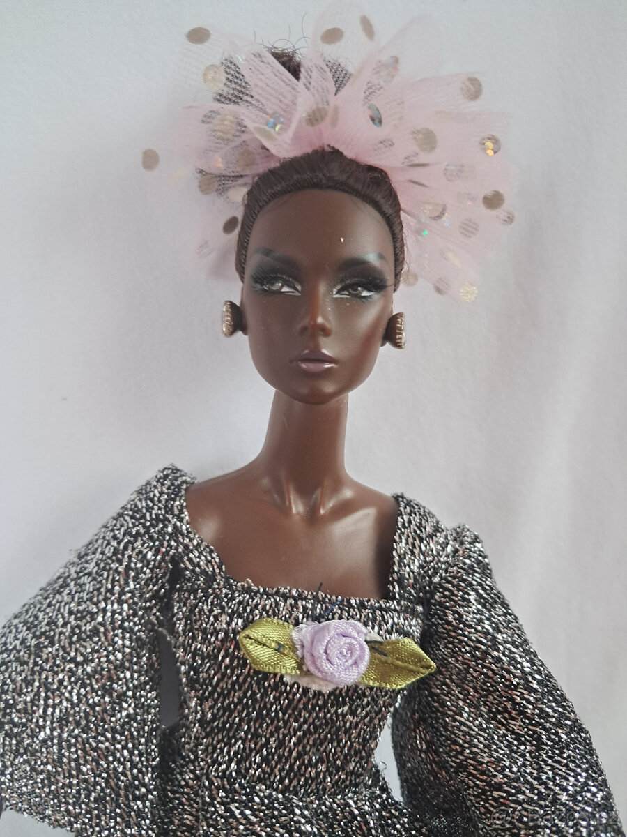 Sběratelská panenka Barbie černoška dovoz z Ameriky - 9