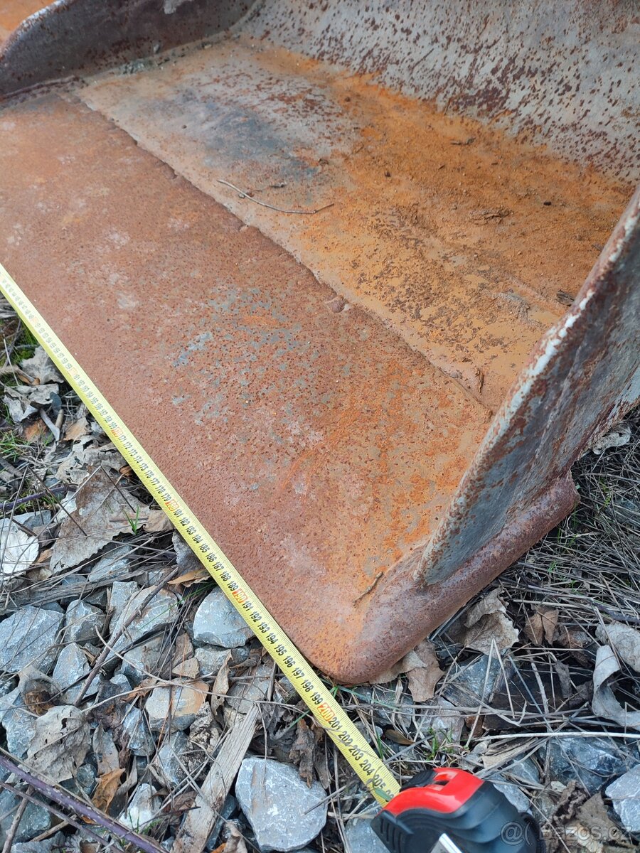 JCB JS 220 LC + příslušenství - 9