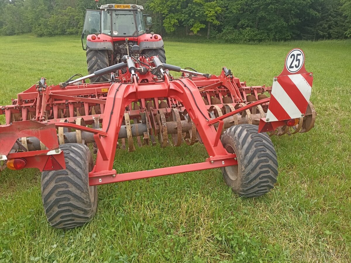 Diskový podmítač KVERNELAND Qualidisc Farmer 5000T - 9
