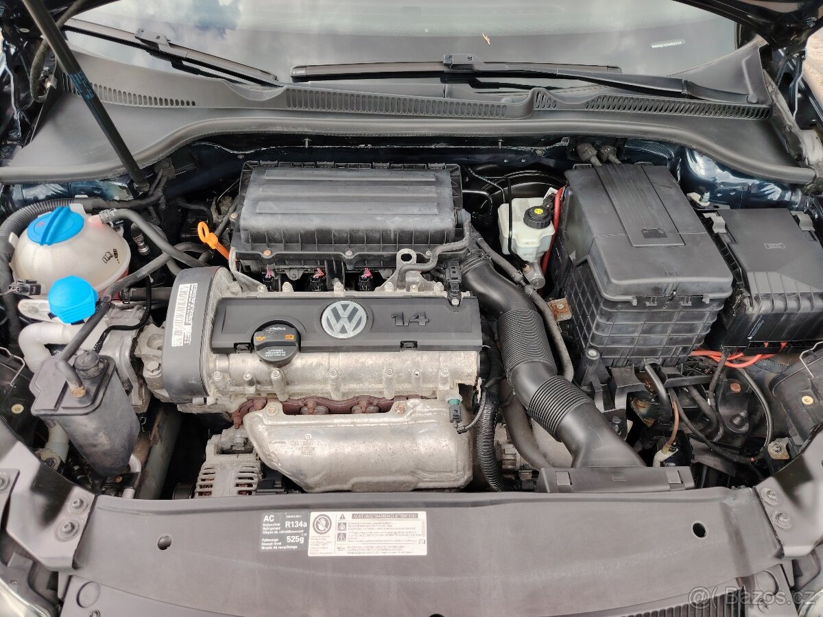 VW Golf 6 1.4 MPI 5dvéř,Digi klima,2xkola - 9