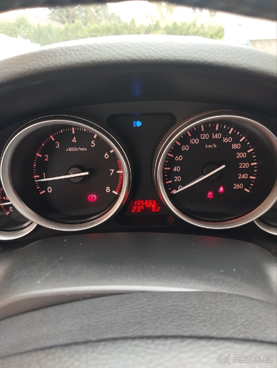 Mazda 6 2.0 benzín - 9