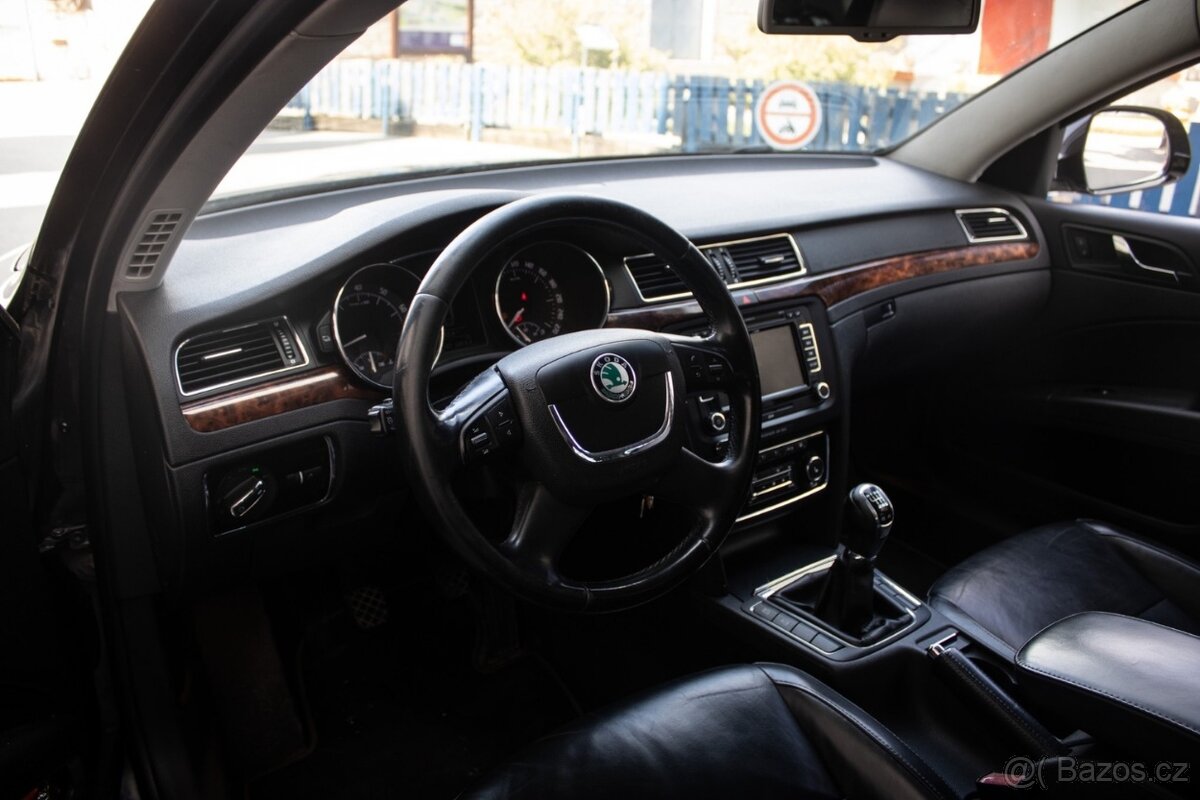 Škoda Superb 1.8 TSI 4x4 Ambition - 9