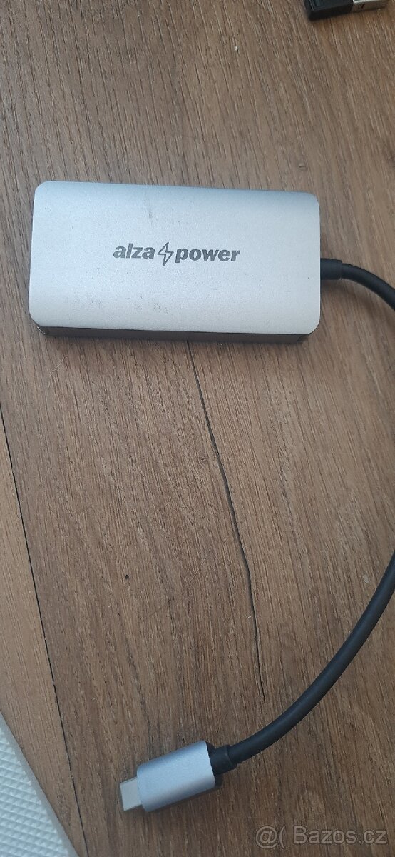 Usb-c hub dock stations 4v1 , 7v1 , 11v1 - 9