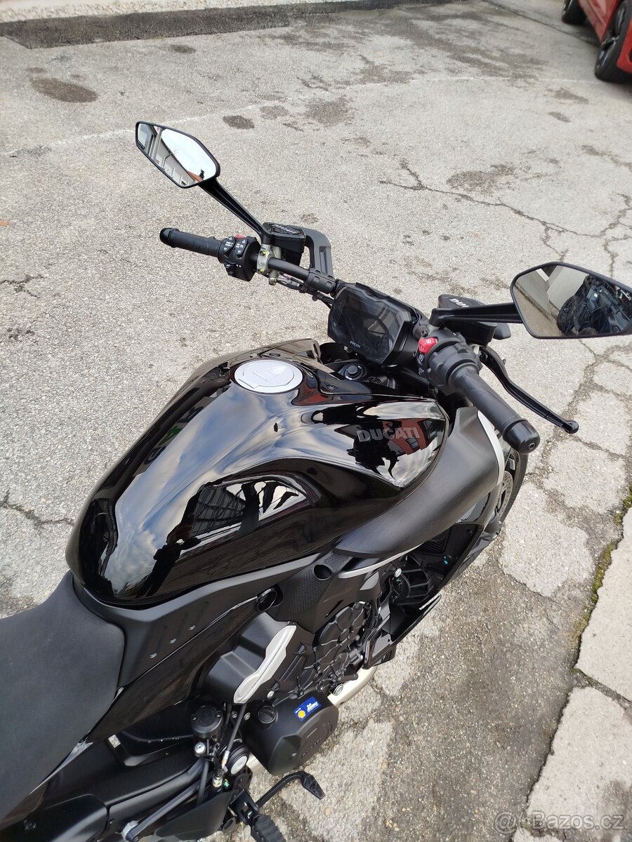 Ducati Diavel V4, 1. MAJITEL, ČR, TOVÁRNÍ ZÁRUKA, AKRAPOVIČ - 9