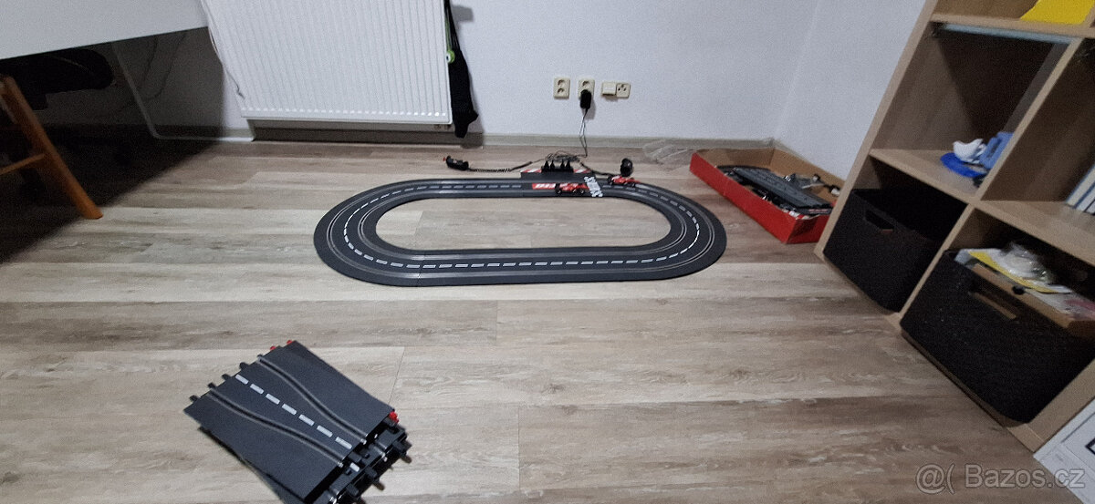 Autodráha Carrera Ferrari Duel - 9
