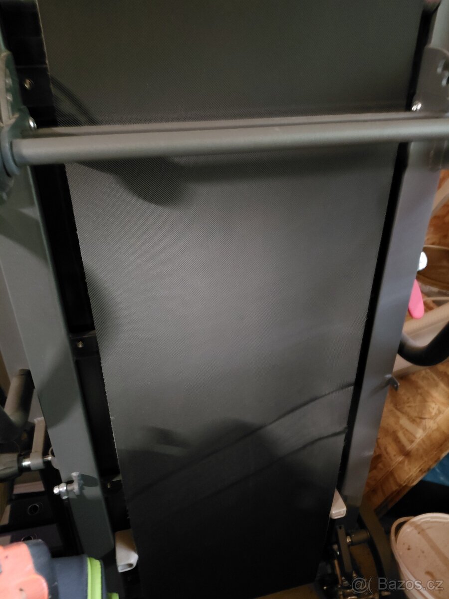 Běžecký pás s posilováním - 9