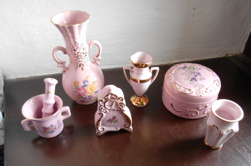 drobný porcelán a keramika - 9