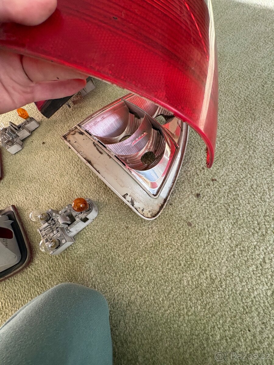 Zadní světla BMW e46 - 9