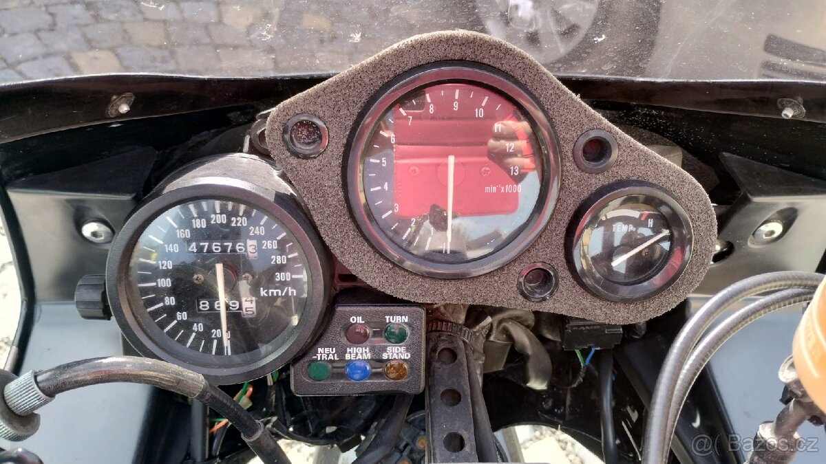 Honda CBR 900RR SC28 - 9