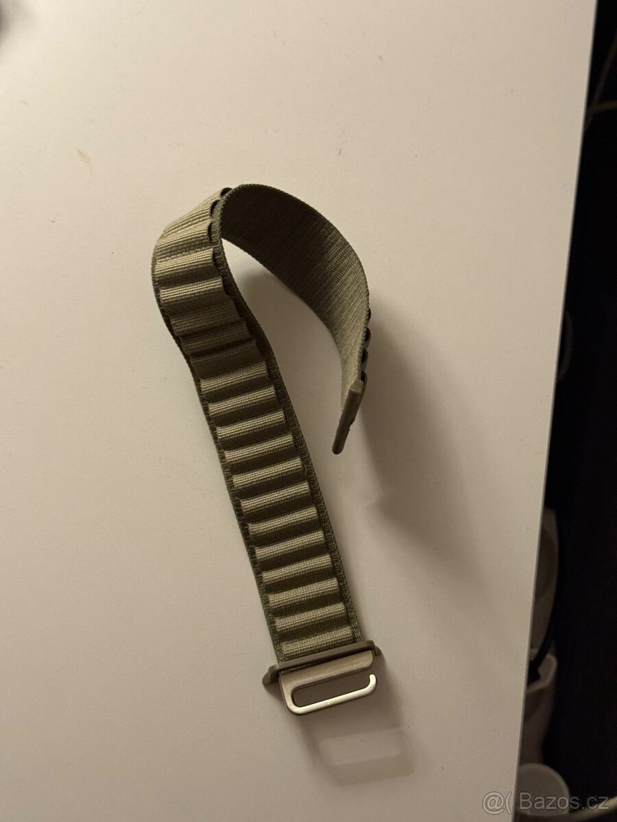 Apple watch ultra - 9