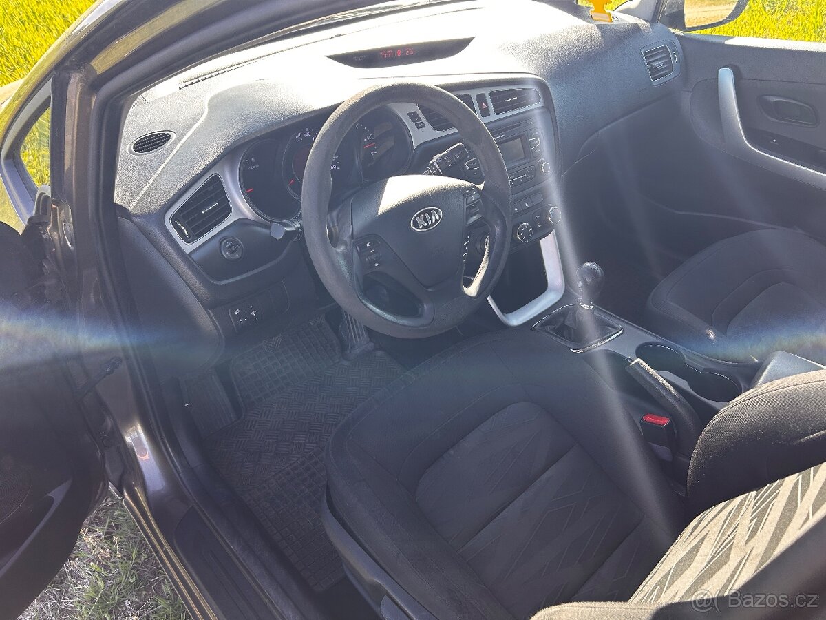 Kia ceed 1.4 cvvt - 9