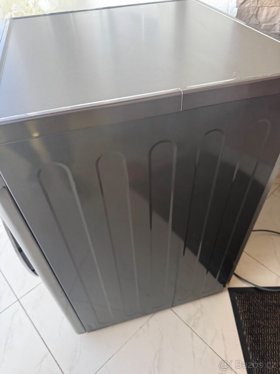 Sušička LG - 9