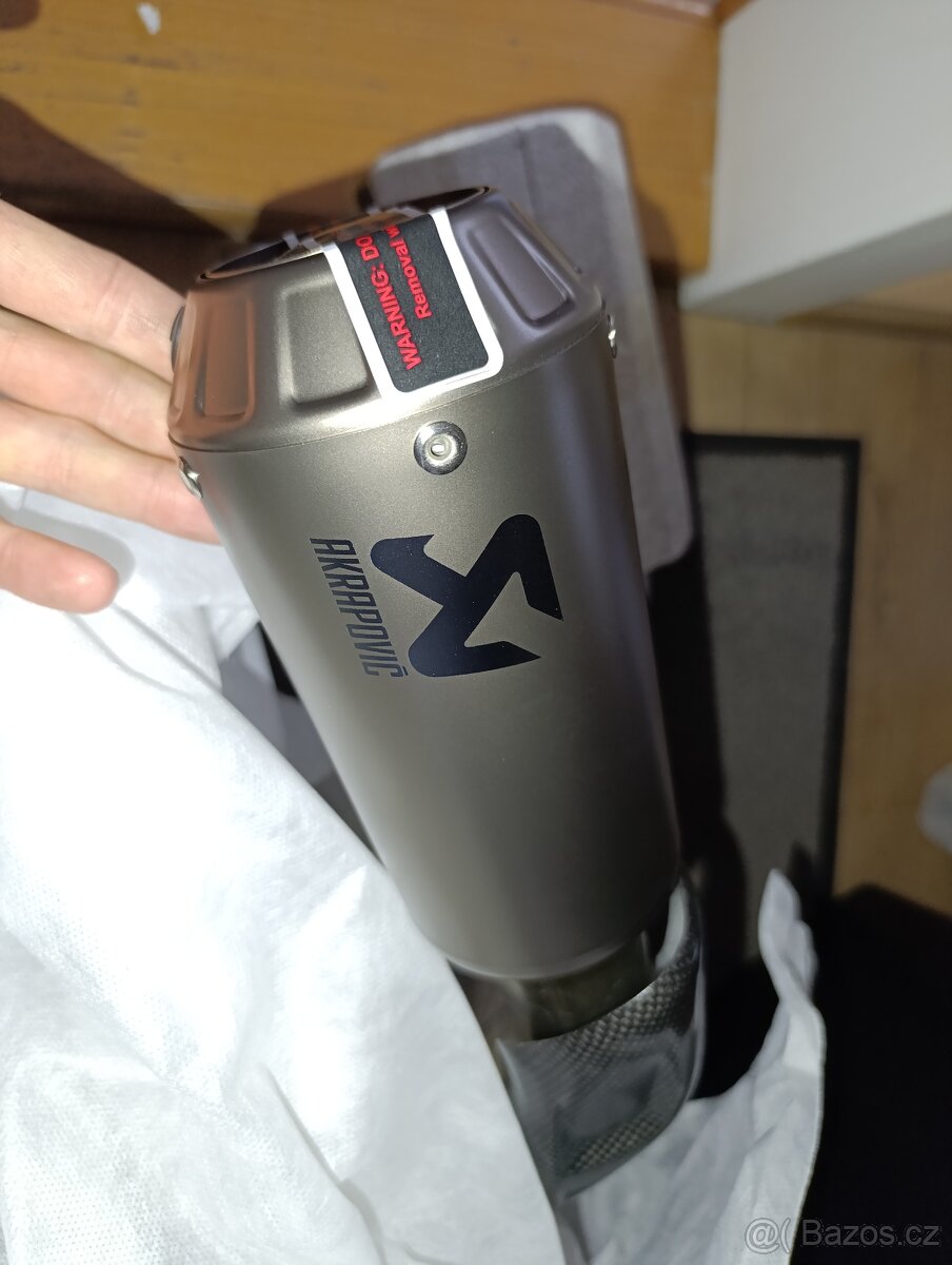Streetfighter v4 full akrapovic - 9