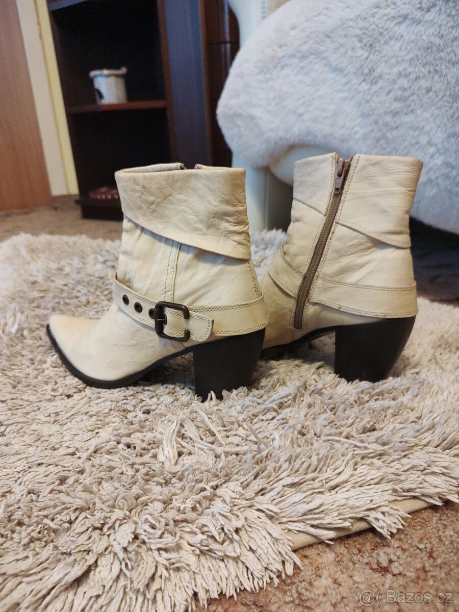 Kožené polokozačky - koně - 9