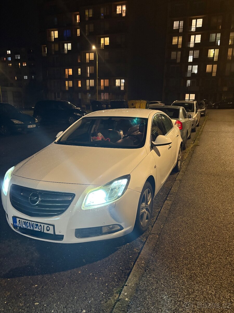 Opel insignia - 9