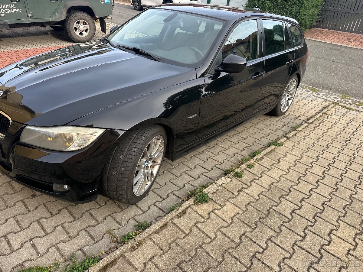BMW e91 2.0 bizel 2012 rok - 9