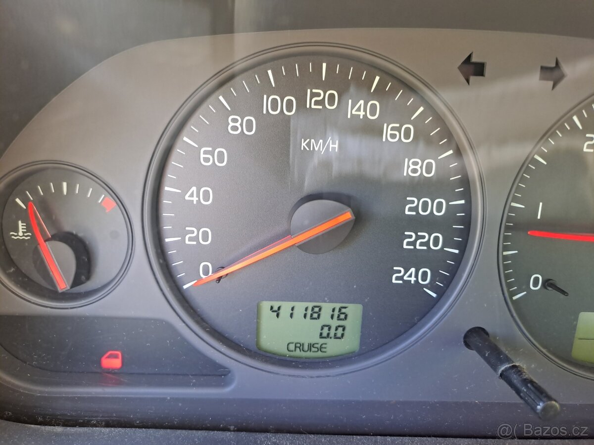 Volvo V40 - 9