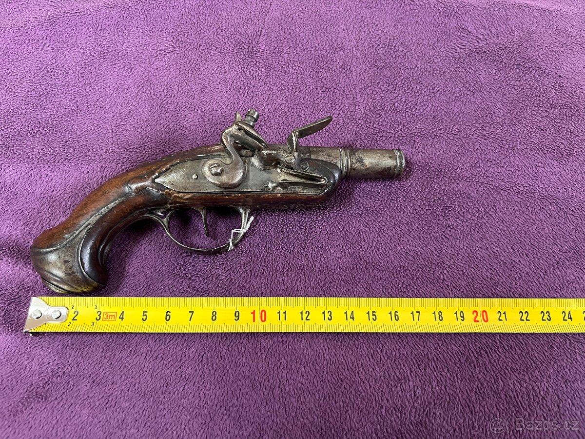 Podvazková Křesadlová Pistole - 10 mm - 9