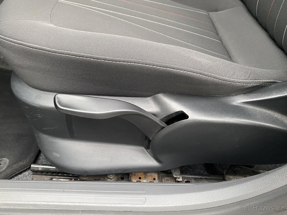 Seat Ibiza 1.2 12V , 51 kW benzín, 2011 - 9