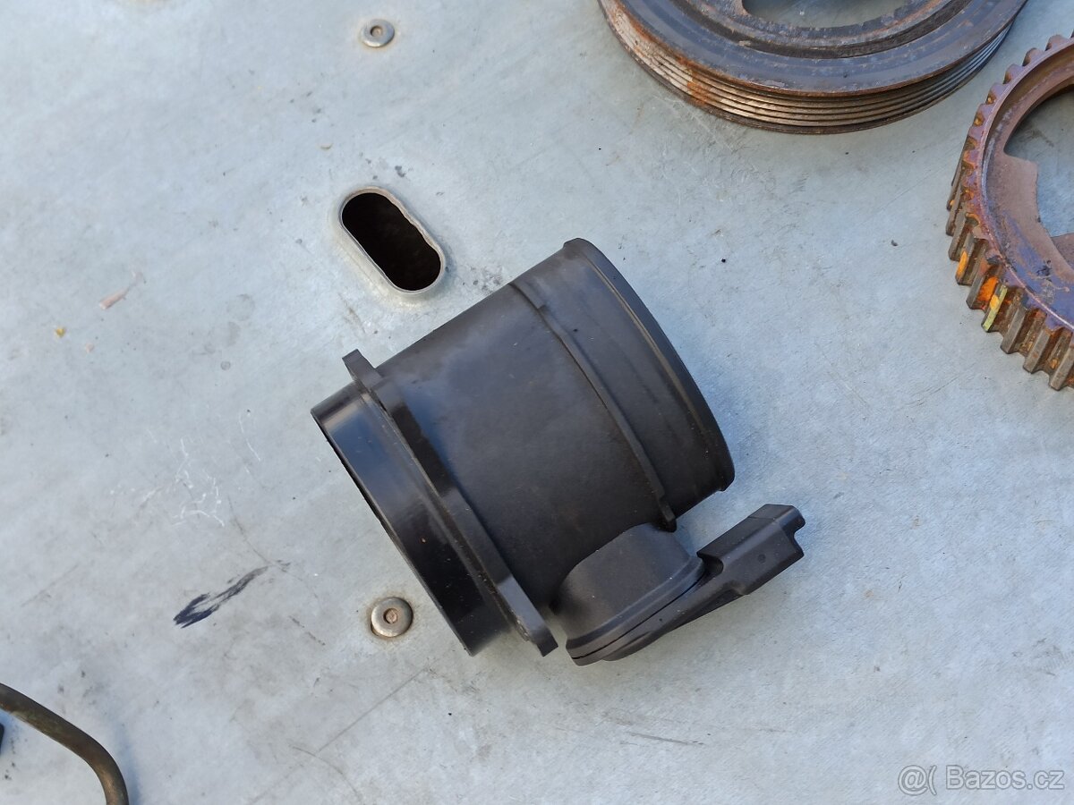 PŘÍSLUŠENSTVÍ MOTORU - CITROEN / PEUGEOT 1.6 HDi - 9HZ - 9