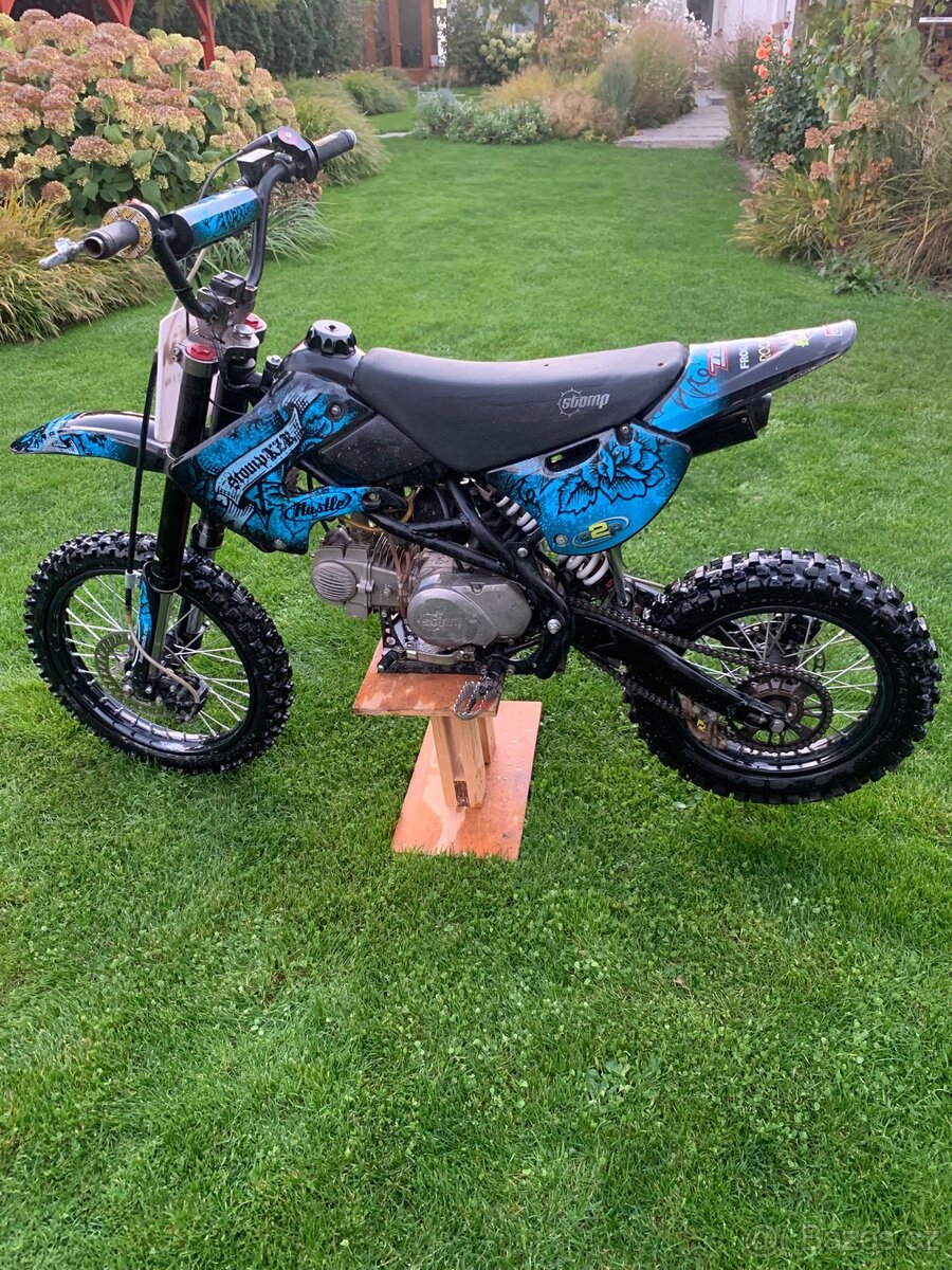 Pitbike stomp KZR 125 - 9
