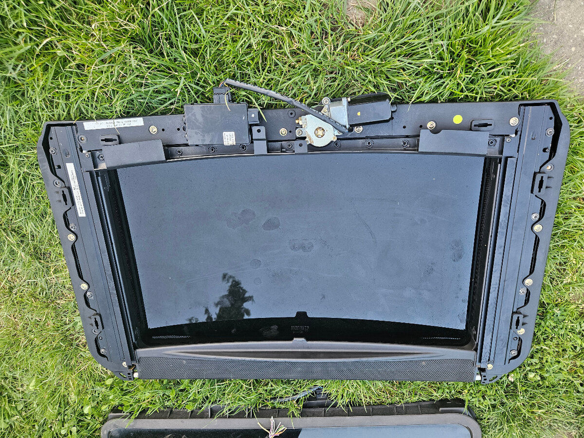 3x el. střešní okno Inalfa 85x51cm - 9