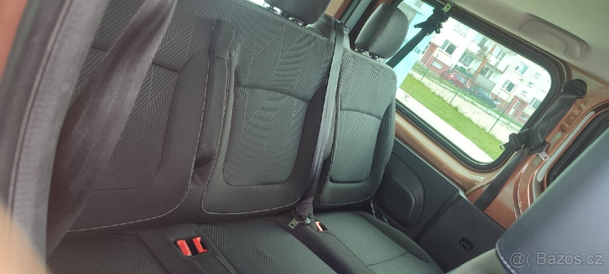 Renault Trafic 1,6 dci 8mist - 9