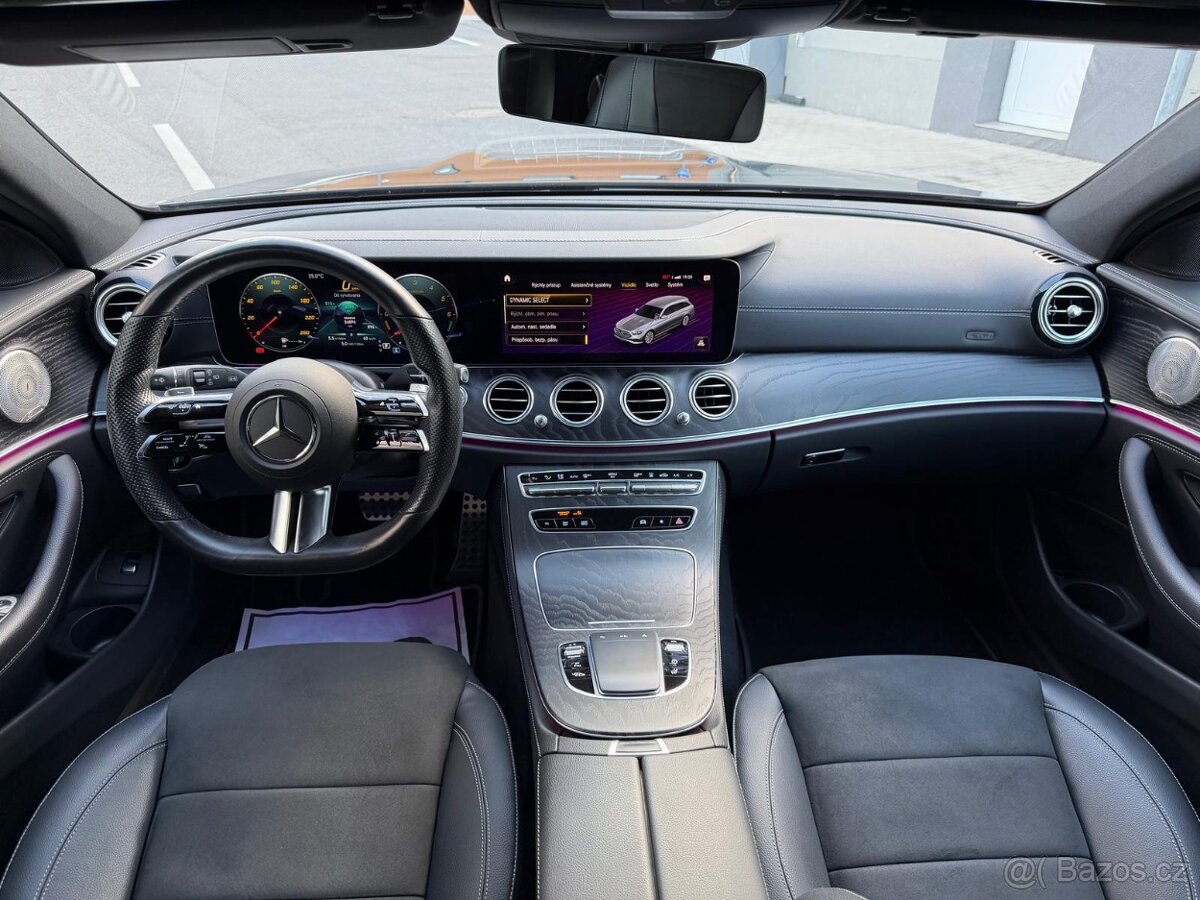 Mercedes Benz E300 de Amg - 9