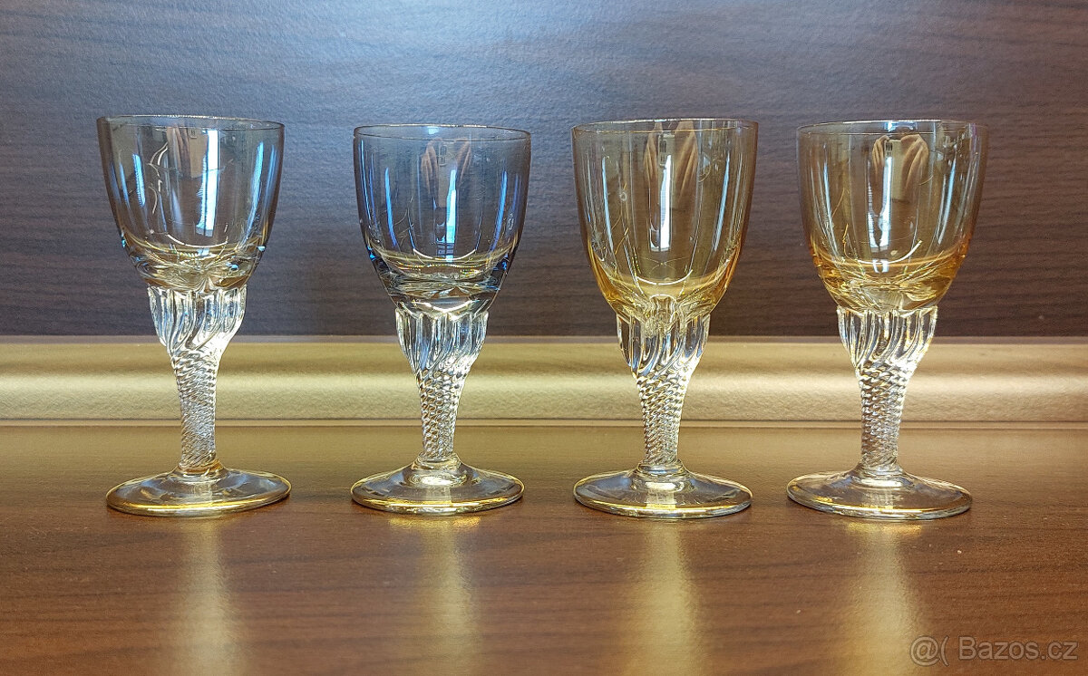 Skleničky - různé - 9