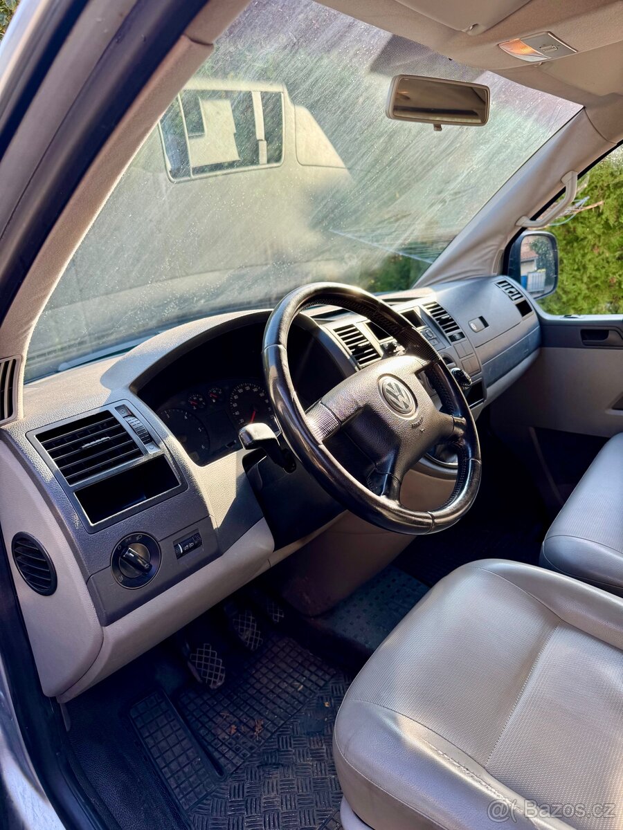 VW Transporter T5 Long 1.9 TDI – 9 míst, NOVÁ STK, DPH - 9