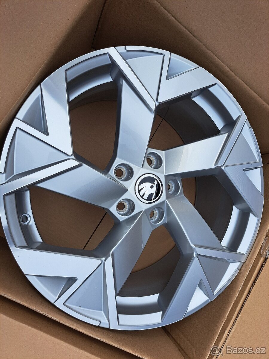Alu kolo Škoda TRISULI R18 - 9