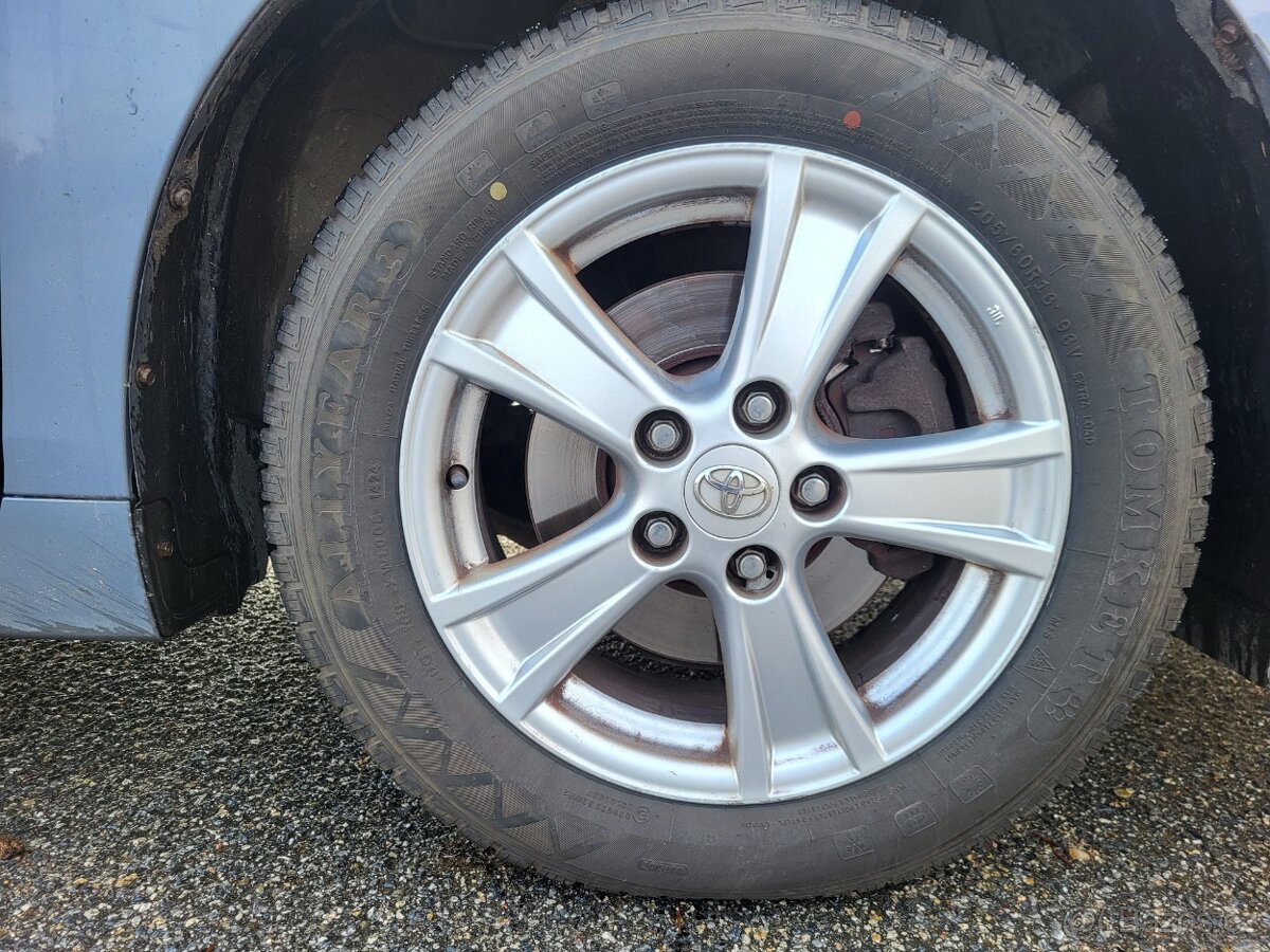 Toyota Verso 1.8i benzín, 108 kW, r. v. 2011 - 9