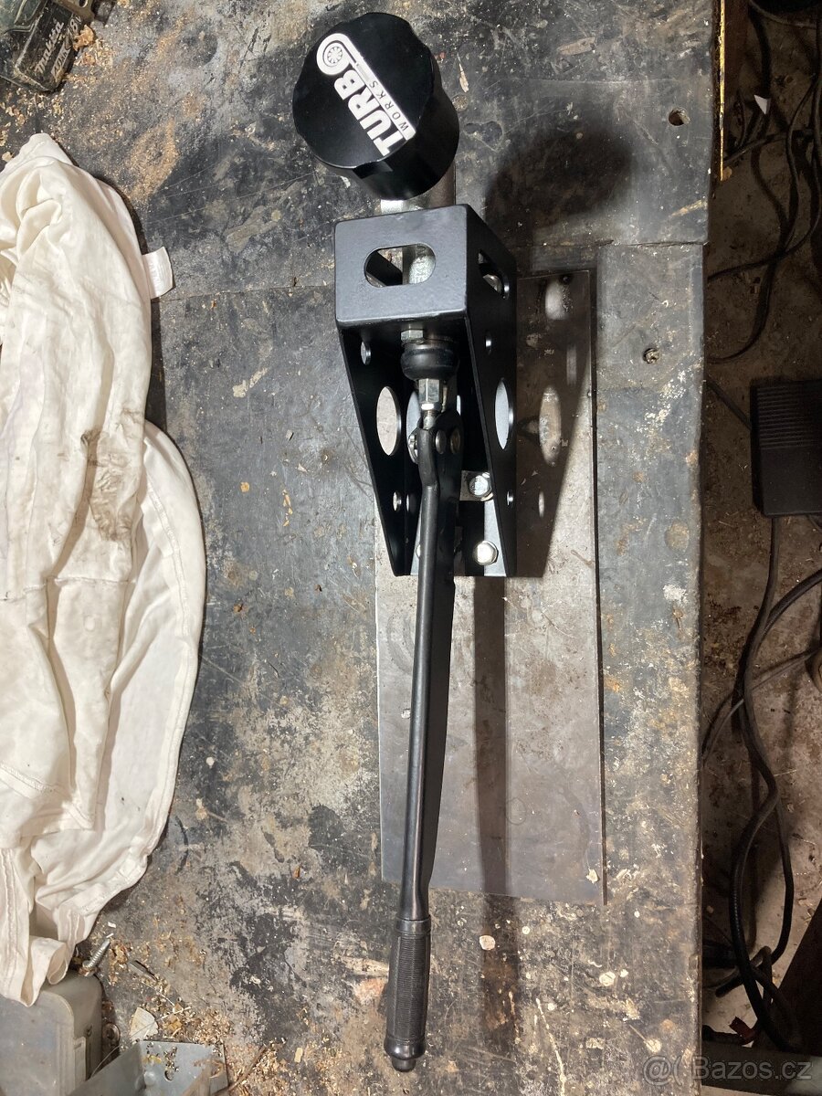 Hydraulická ruční brzda Škoda 130 - 9