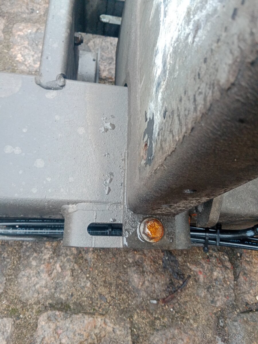 Hydraulická plošina - 9