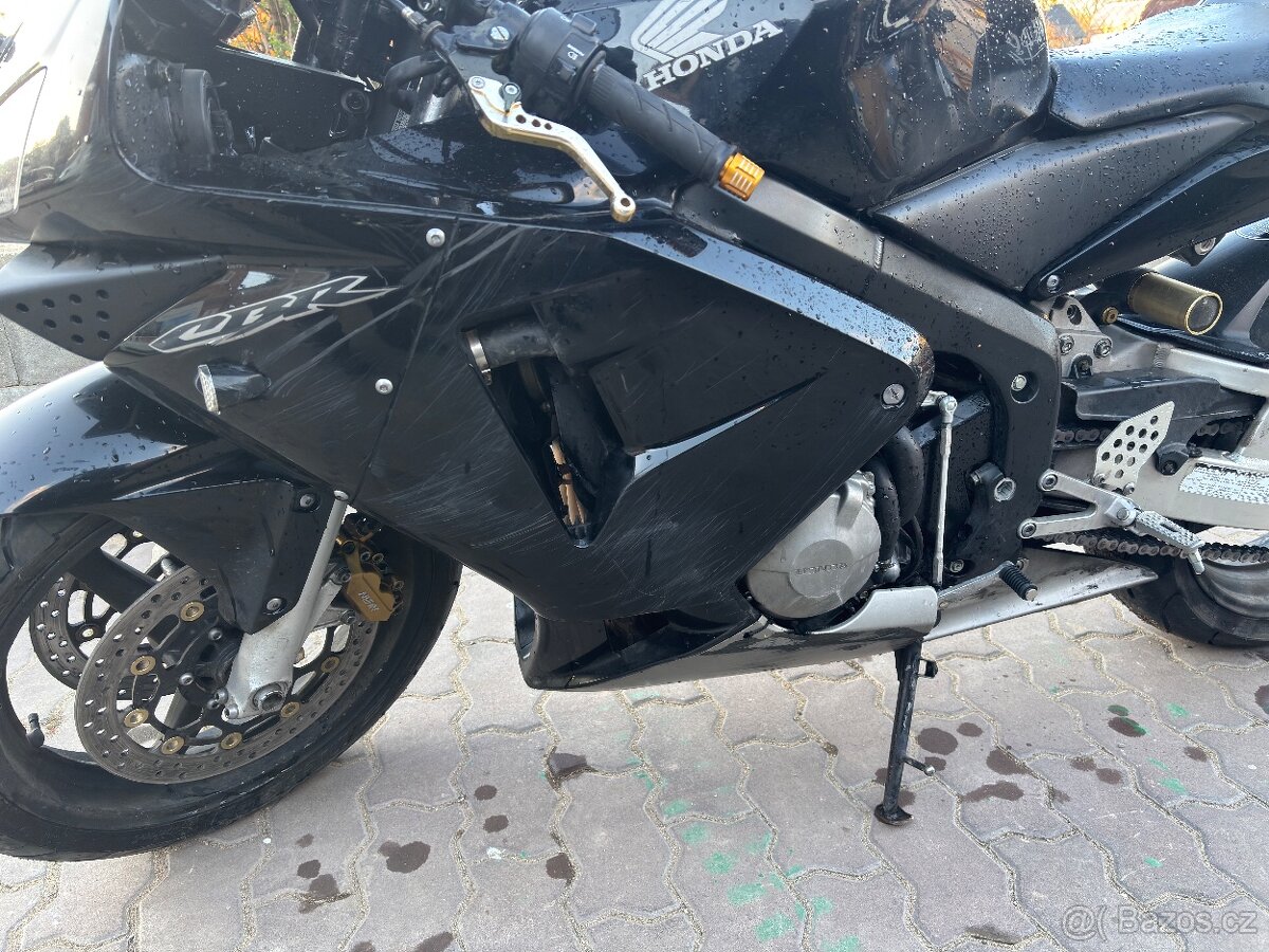 Honda CBR600RR - 9