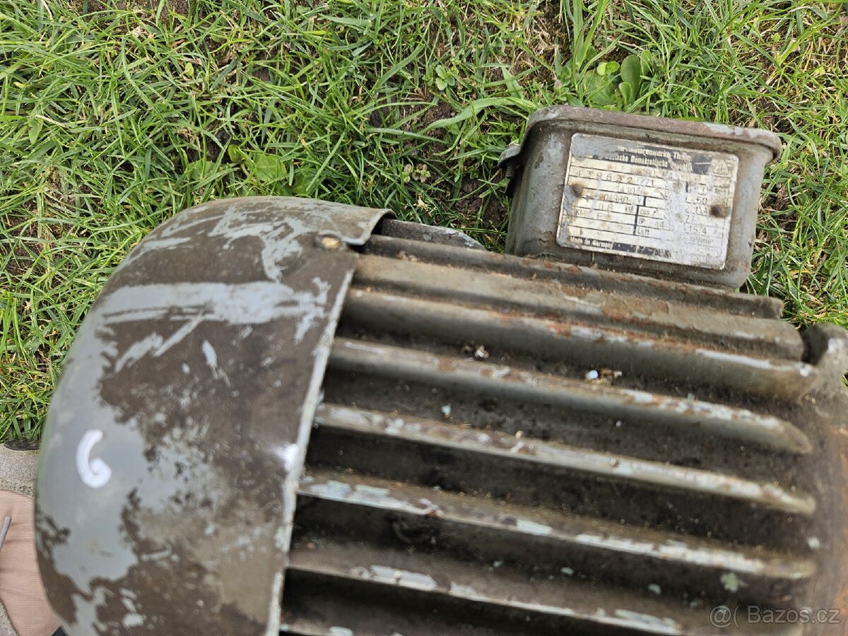 Elektromotory a řemenice - 9