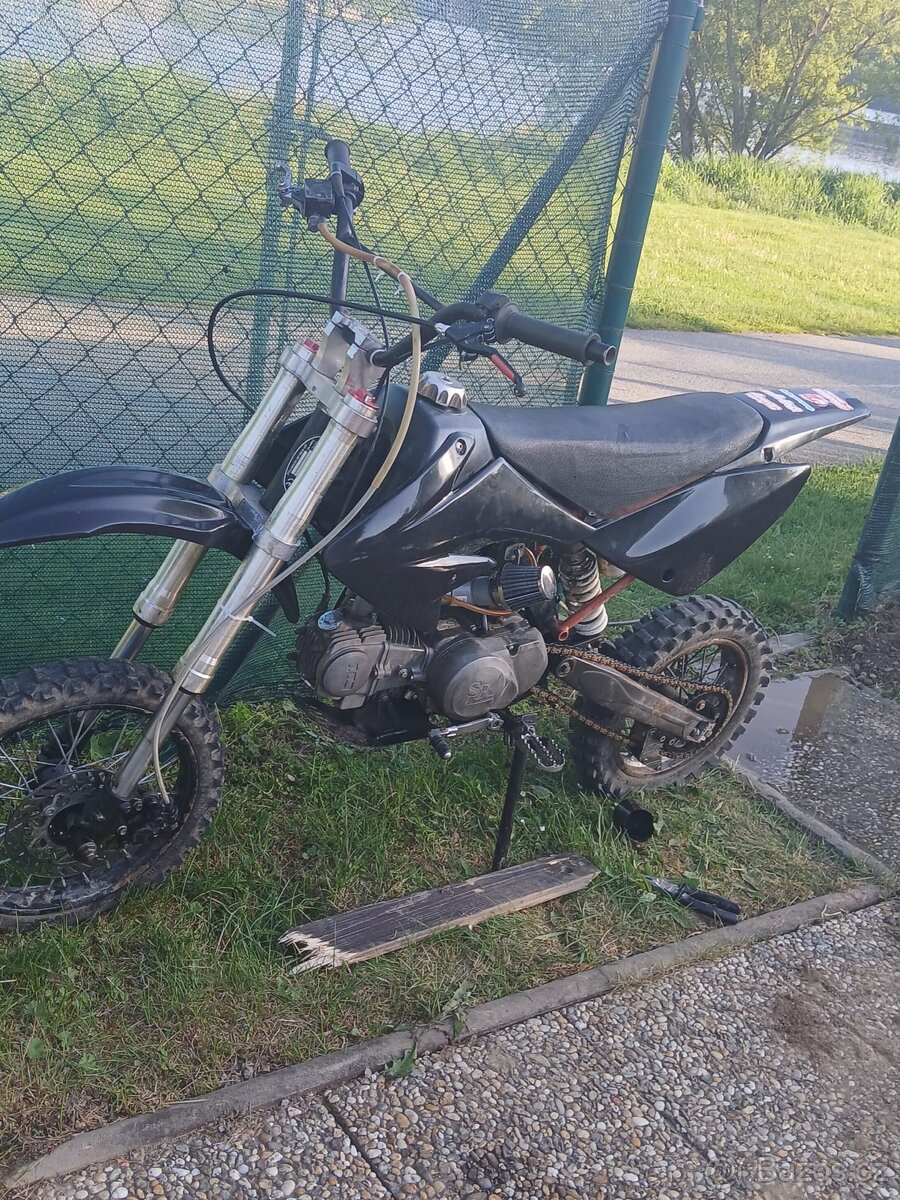 Pitbike Stomp 140 - 9