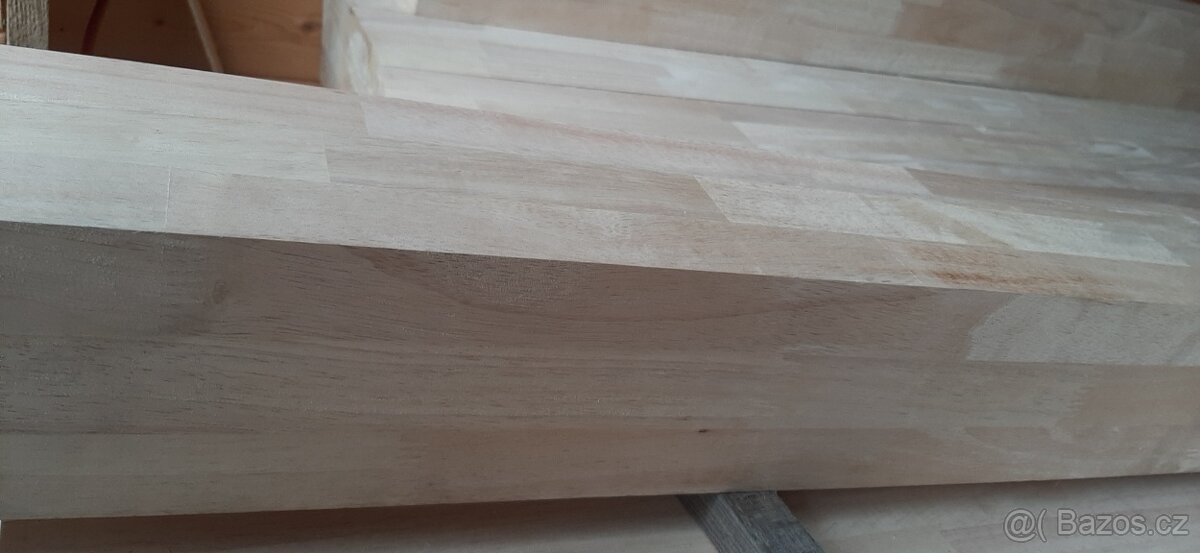 Spárovka malajský dub Hevea v A kvalitě - 9