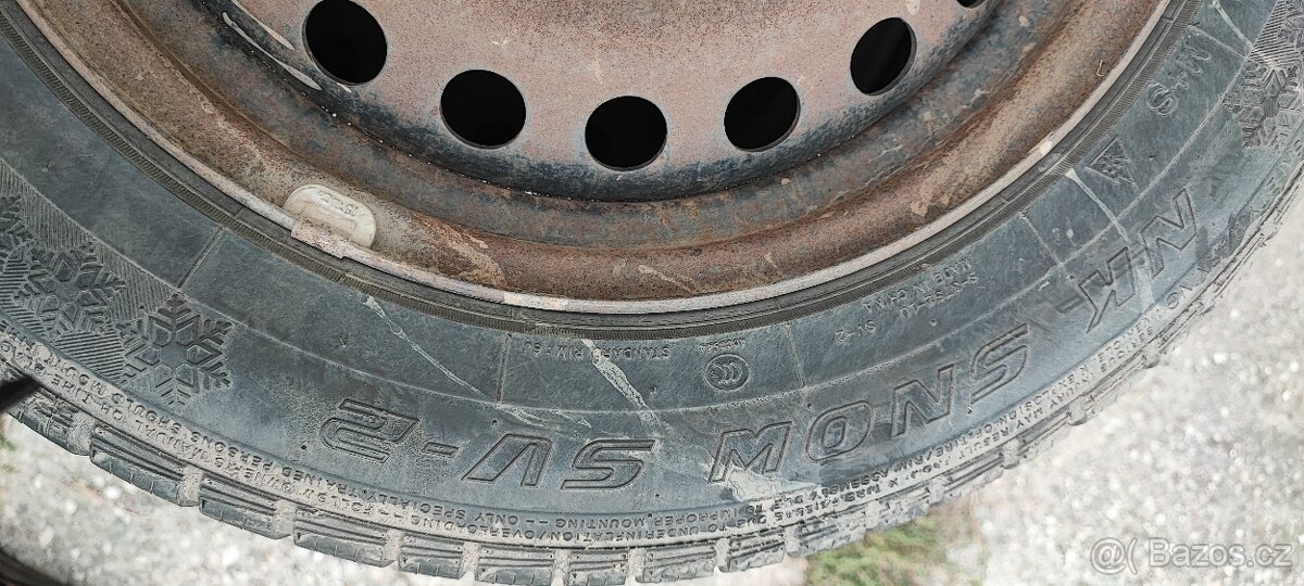 Plechový disk r16 ET 52,5 + zimní pneu 205/60/16 M+S - 9