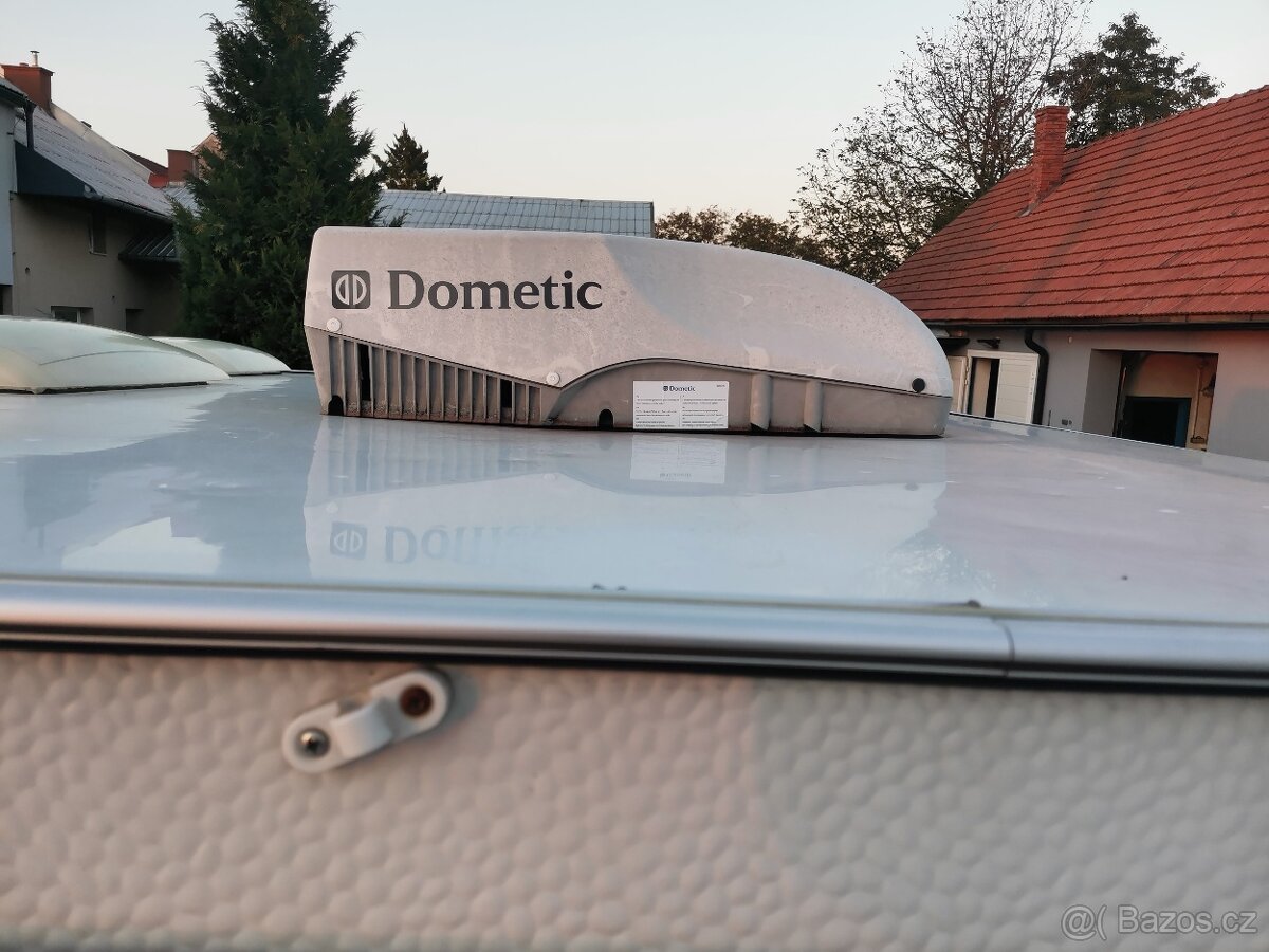 Obytný přívěs, karavan T. E. C. - 9